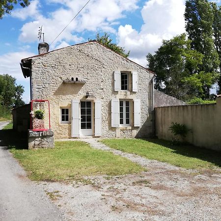 La Petite Maison Matha Exteriér fotografie