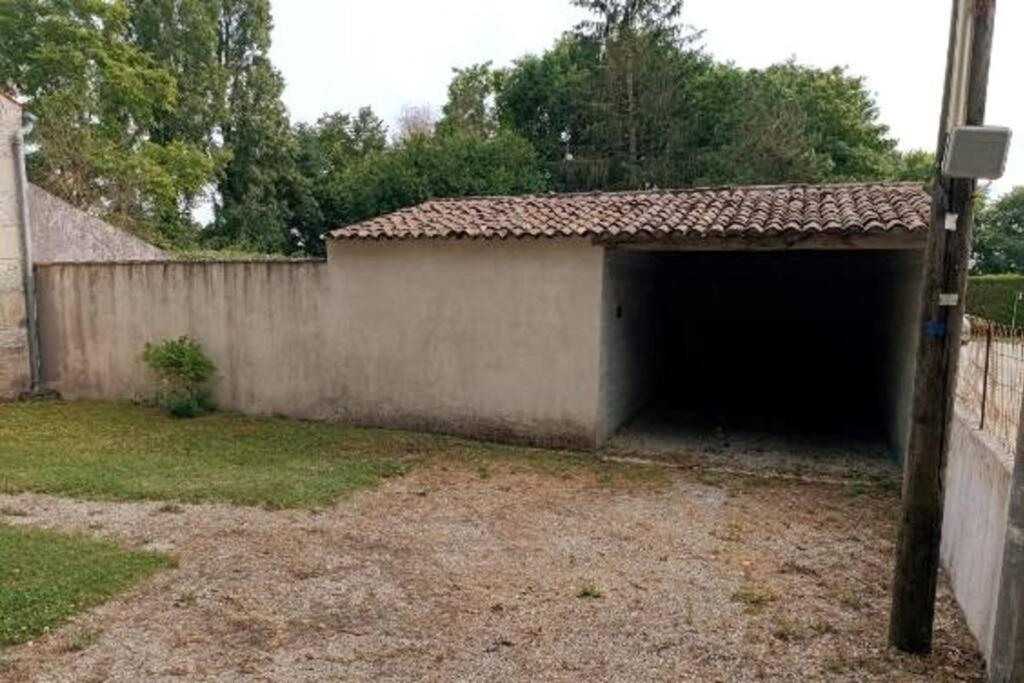La Petite Maison Matha Exteriér fotografie